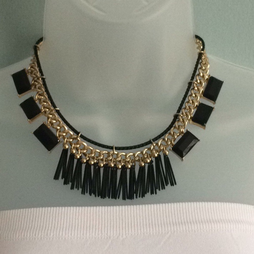 NWOT Kensie Glam Punk Black & Gold Mixed Metals Fringe Choker